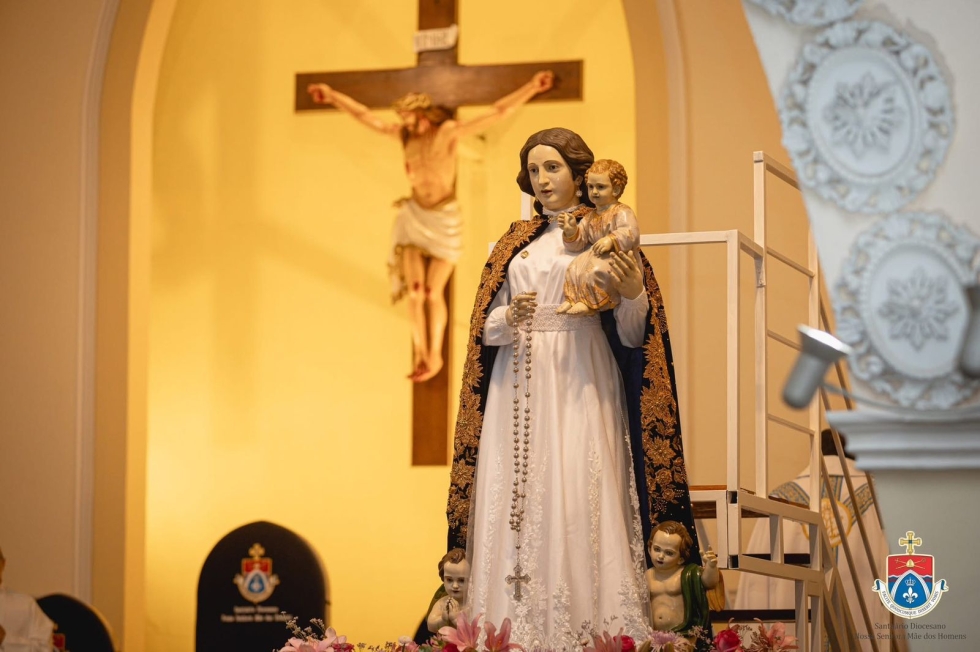 {%loop-blog|Titulo%}